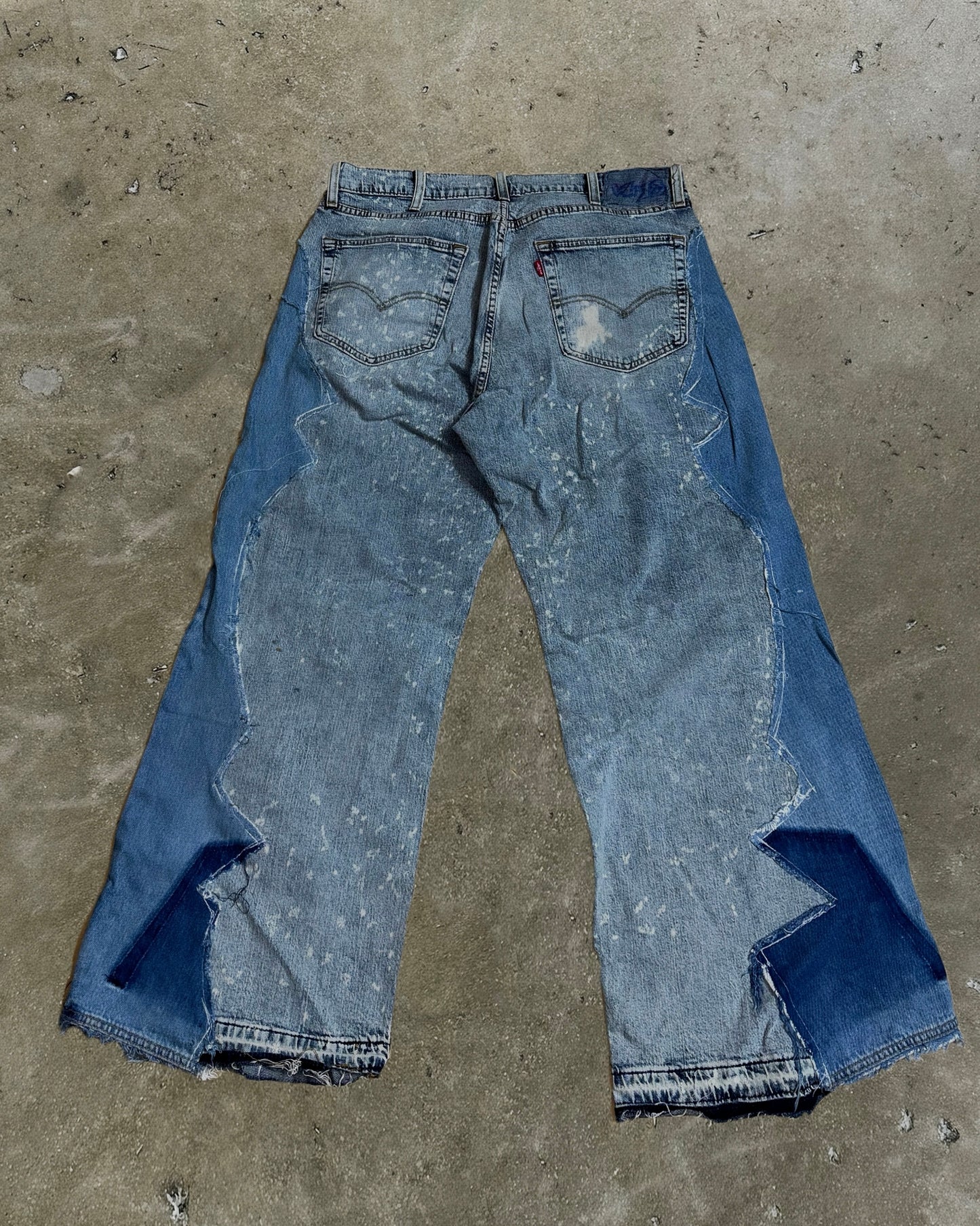 Zigzag Panel Reworked Denim Jeans #5