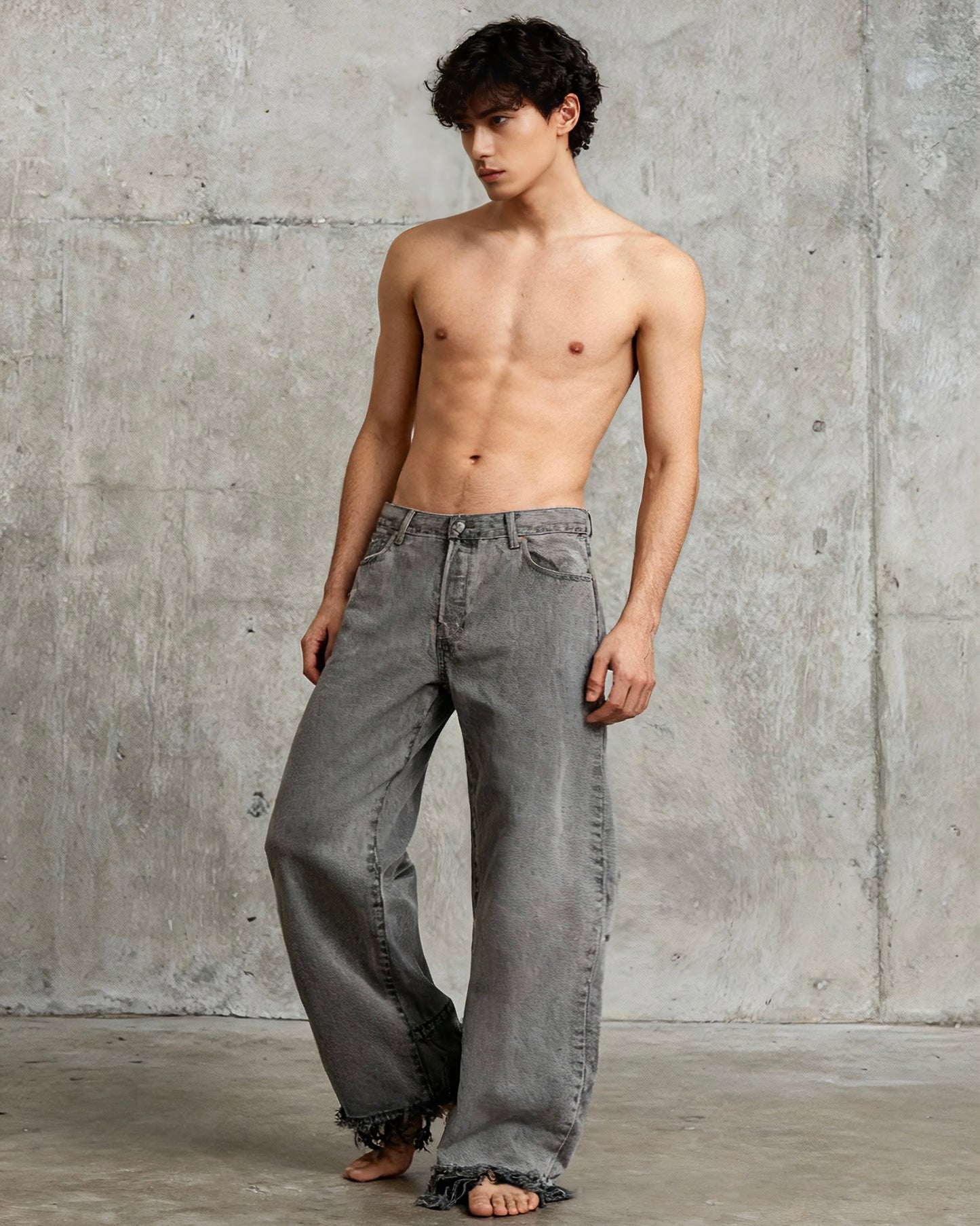 Vintage Gray Levi’s Jeans with Distressed Hem
