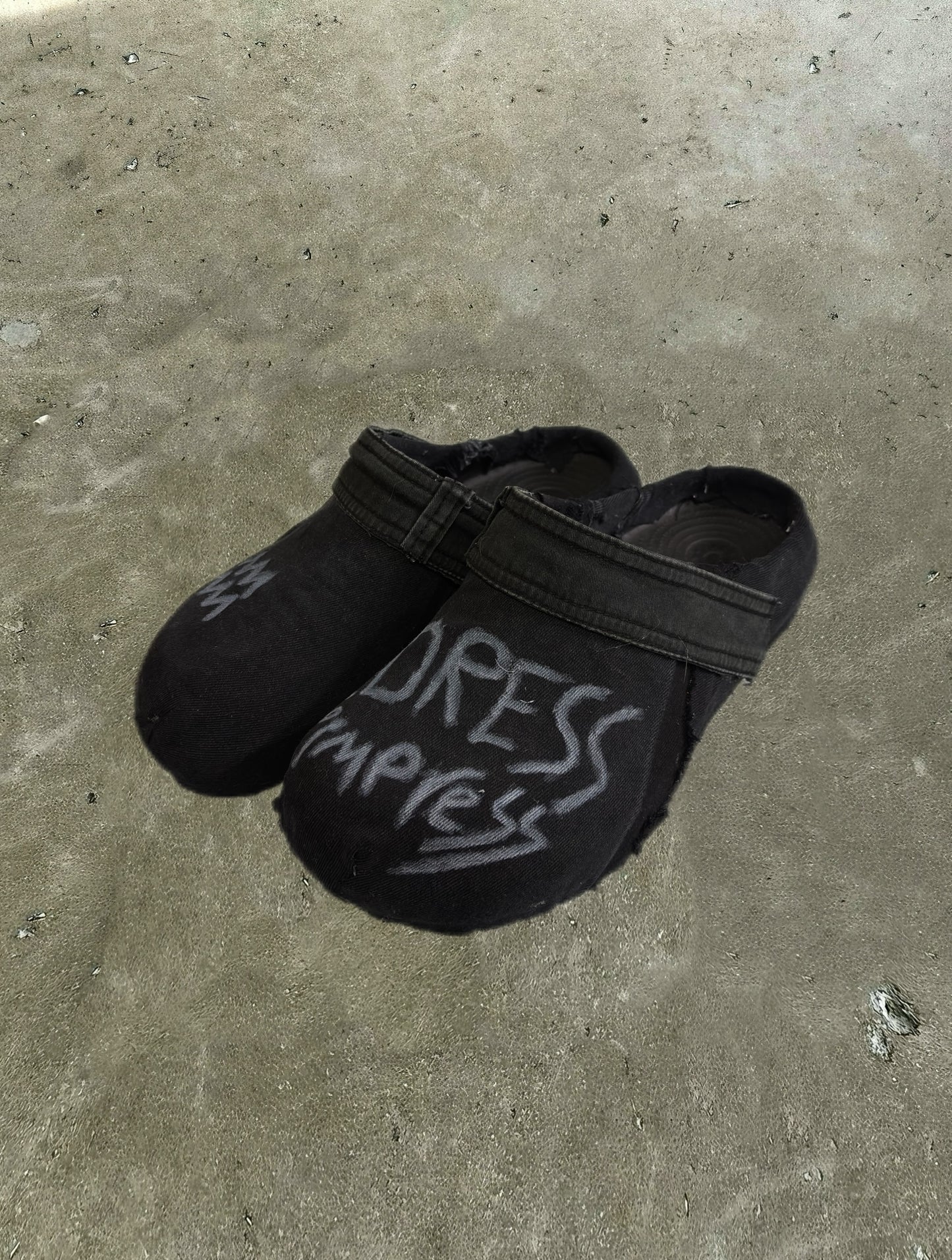 PATCHWORK CLOG SIZE 43